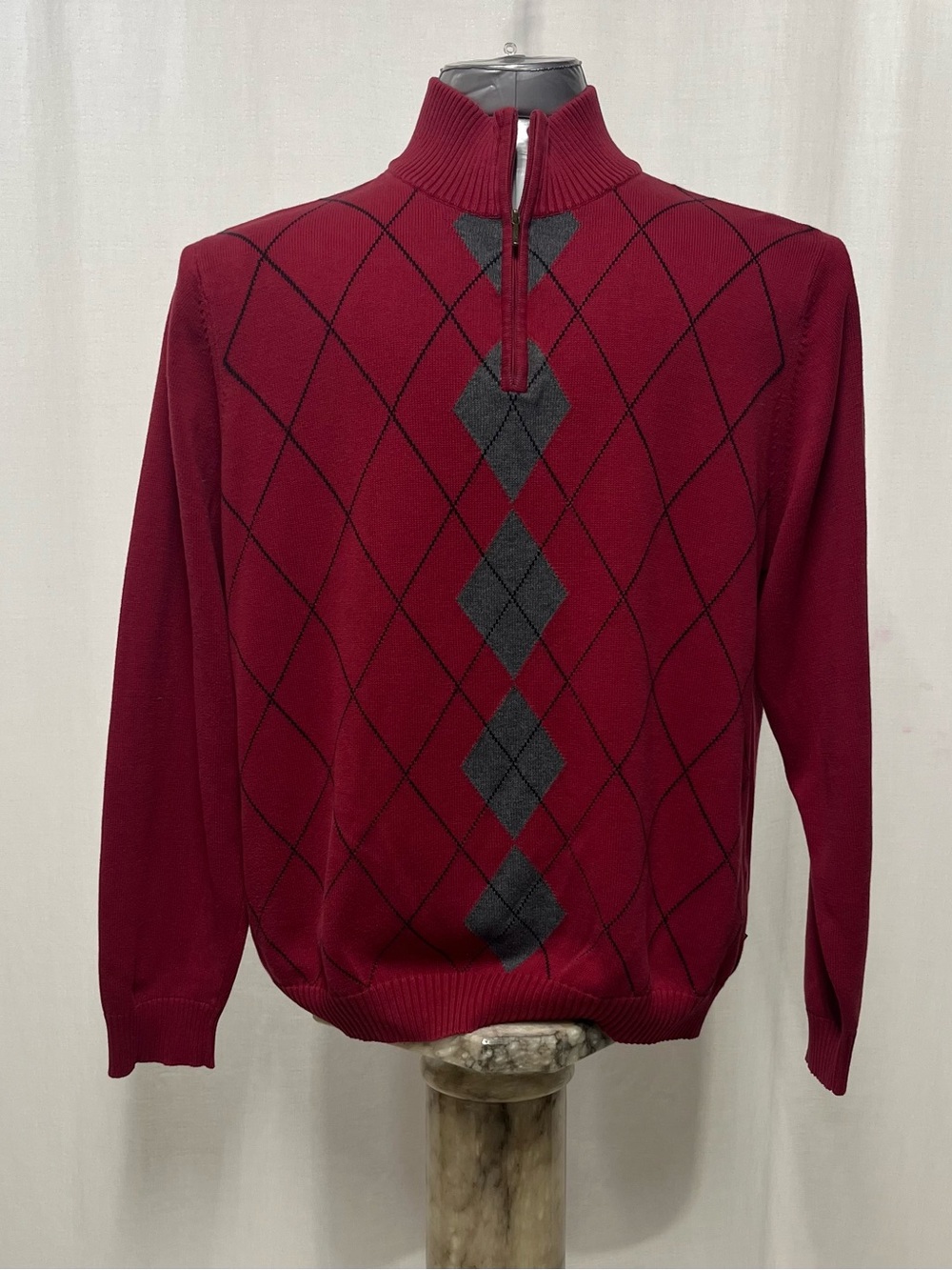 IZOD Men's Quarter Zip Sweater Red Argyle Diamond  Long Sleeve Pullover 1666